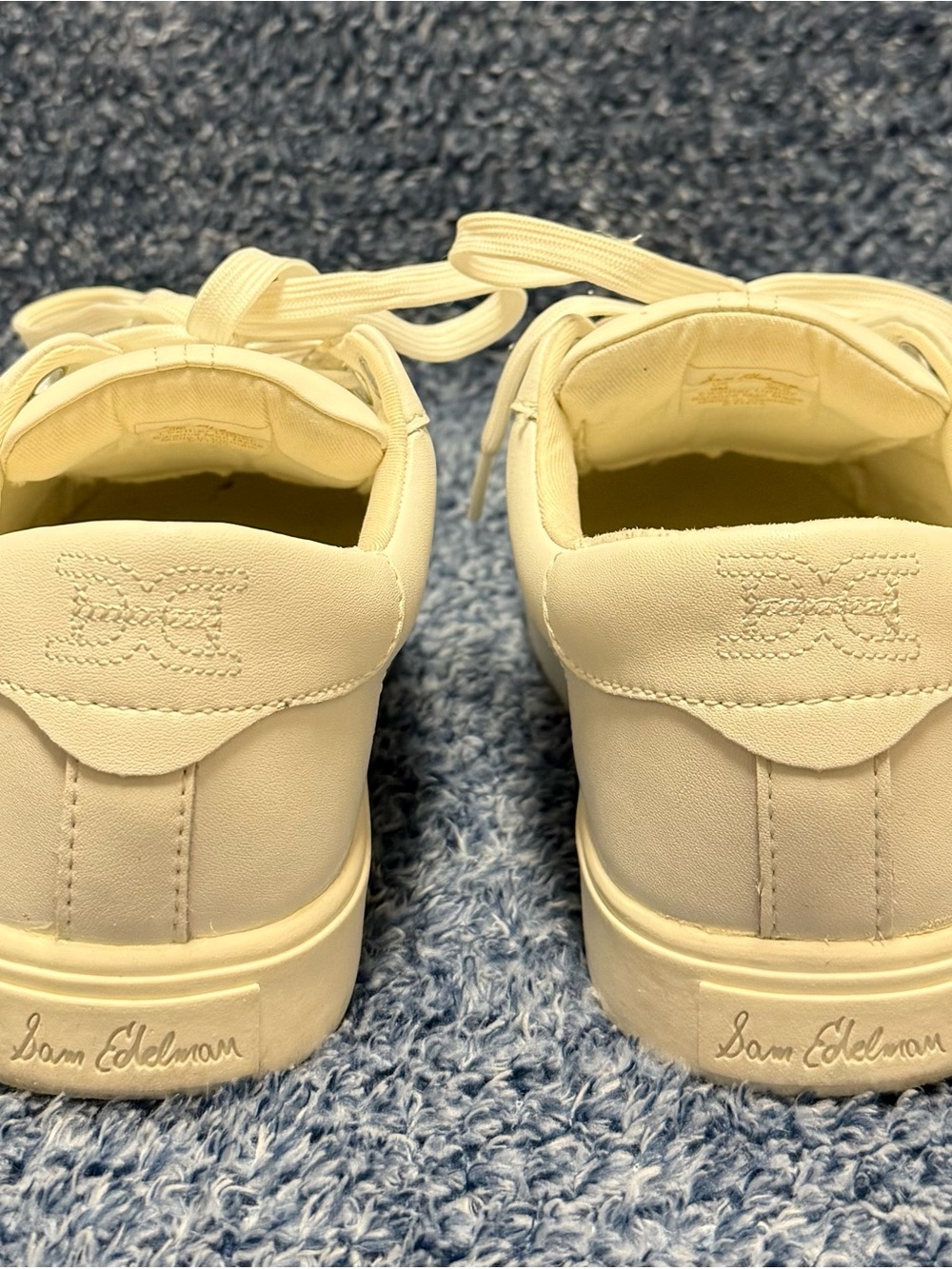 Sam Edelman | Ethyl low top sneakers | Size = 8 - Picture 4 of 9